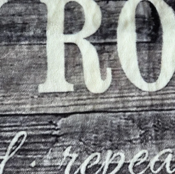 Laundey Mat - Picture 2 of 3